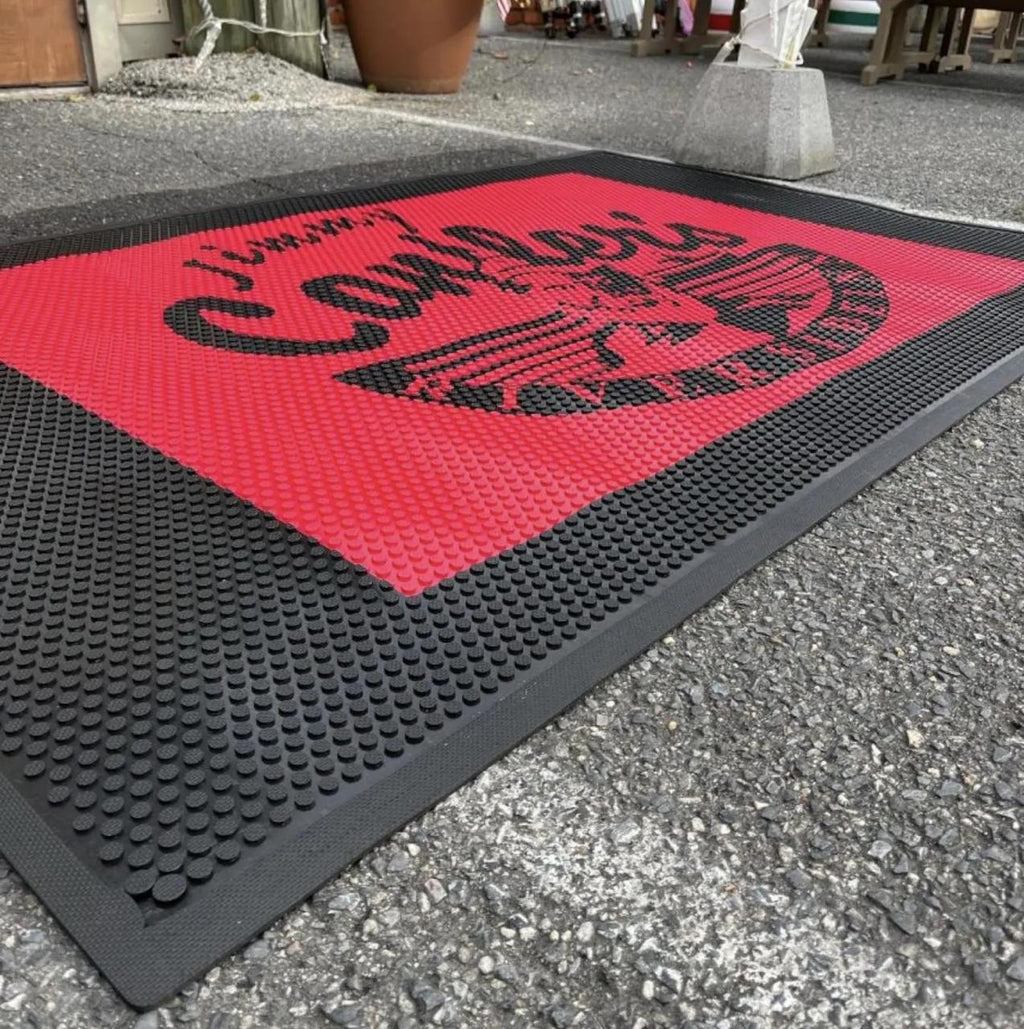 Rubber Scrapper Logo Mat